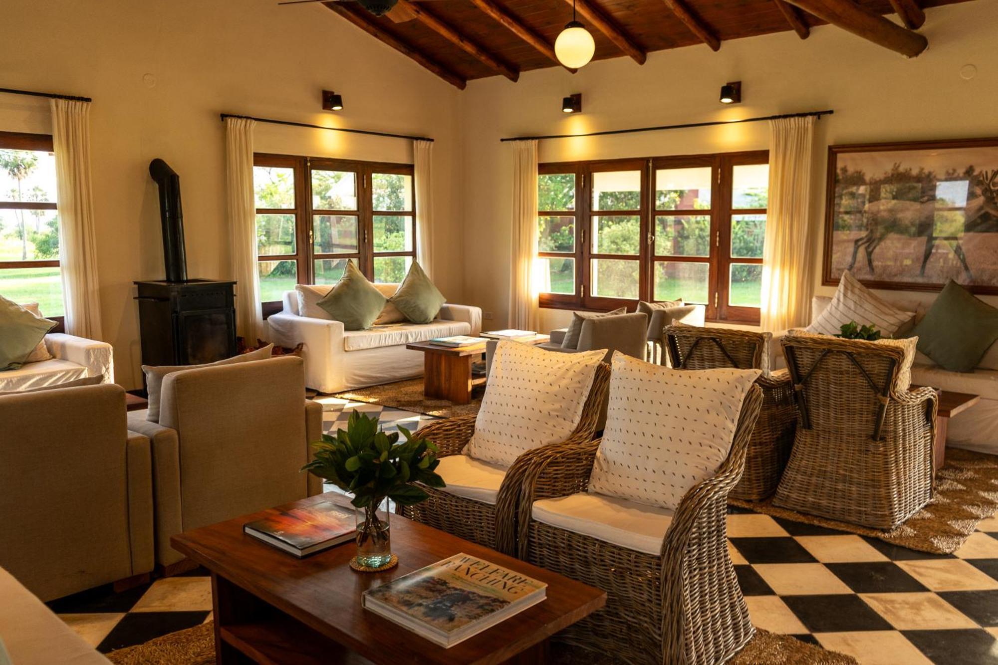 Estancia Iberá Colonia Carlos Pellegrini  Esterno foto